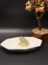 Regal Emerald Statement Ring