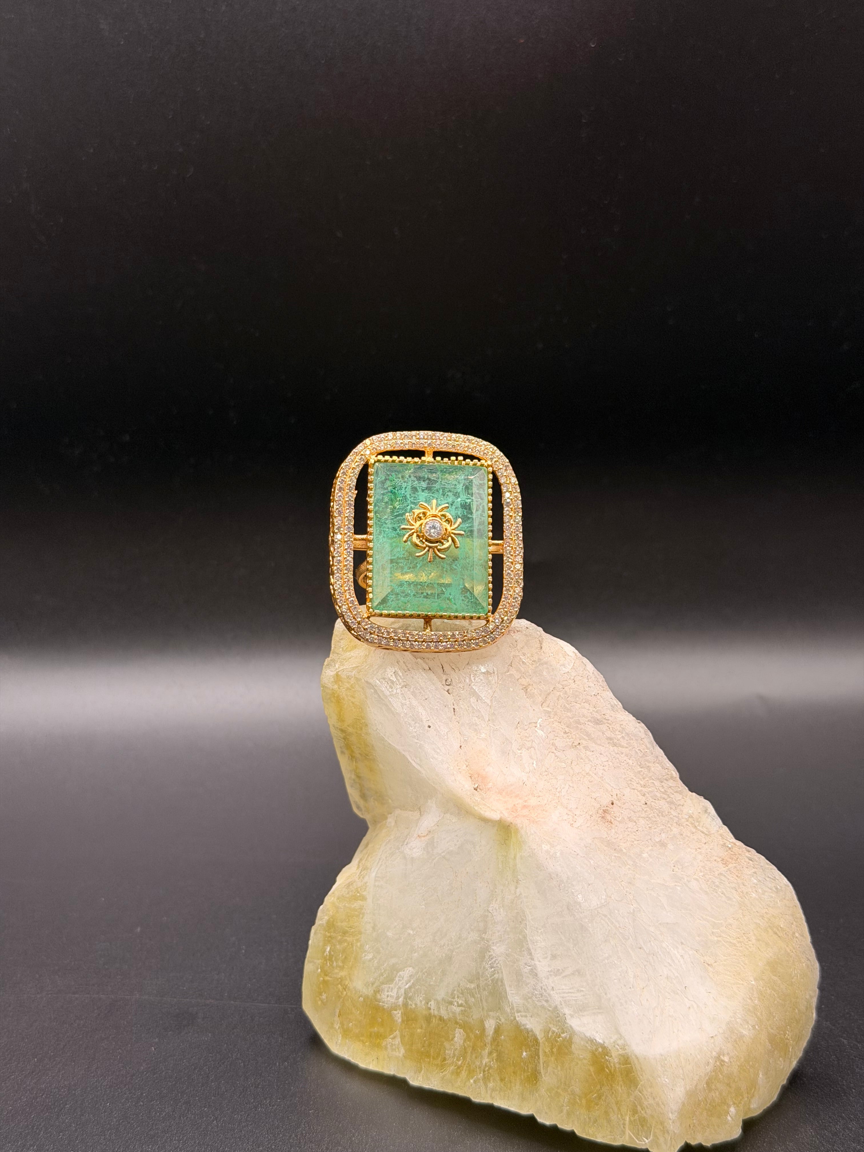 Regal Emerald Statement Ring - Image 1