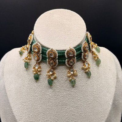 Panna Moti Choker Set