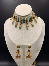 Panna Moti Choker Set