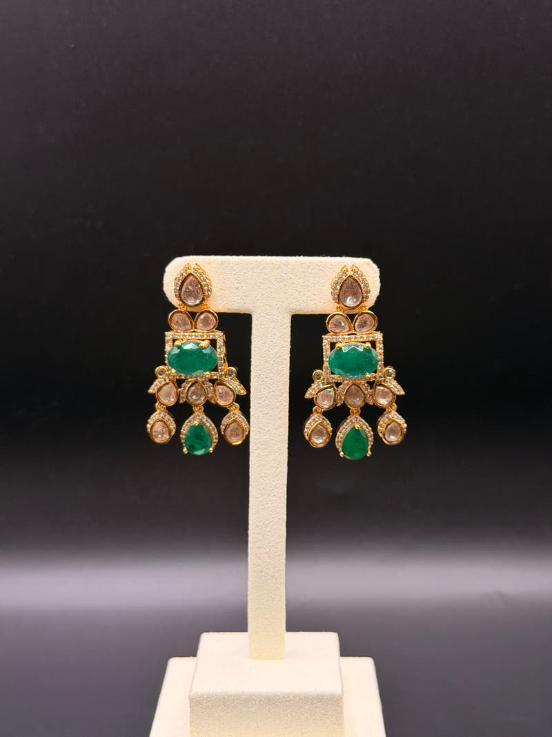 Emerald Pearl Polki Set - Image 3