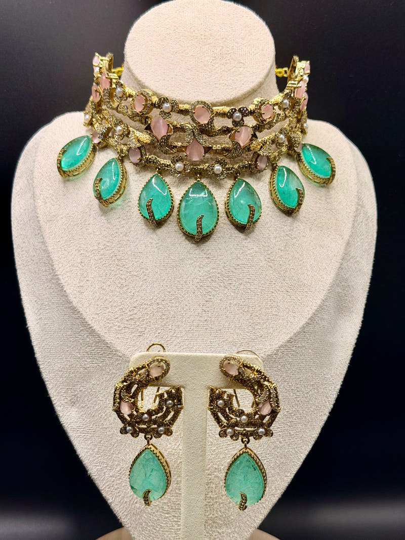 Emerald Drop Choker Set - Image 2