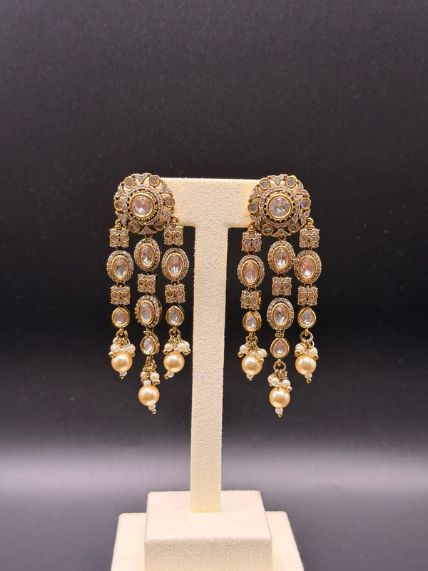Noor Moti Choker Set