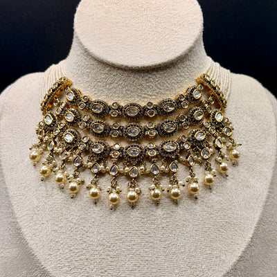 Noor Moti Choker Set