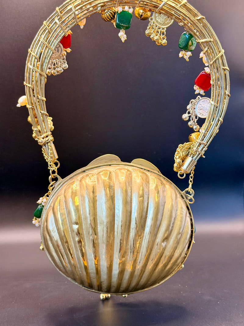 Shell - Image 3